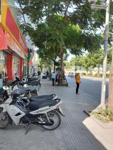 Nhà đẹp- Gần Mặt Phố Lê Trọng Tấn 42m2 Chỉ 42 Tỷ 8