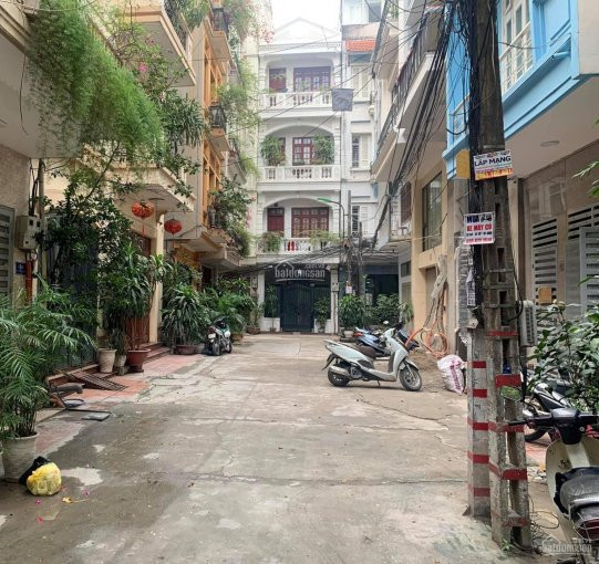 Phân Lô, ô Tô đỗ Cửa, Lô Góc , Khu Vực Thái Hà - 60m X 5 Tầng - Chỉ đúng 74 Tỷ 2