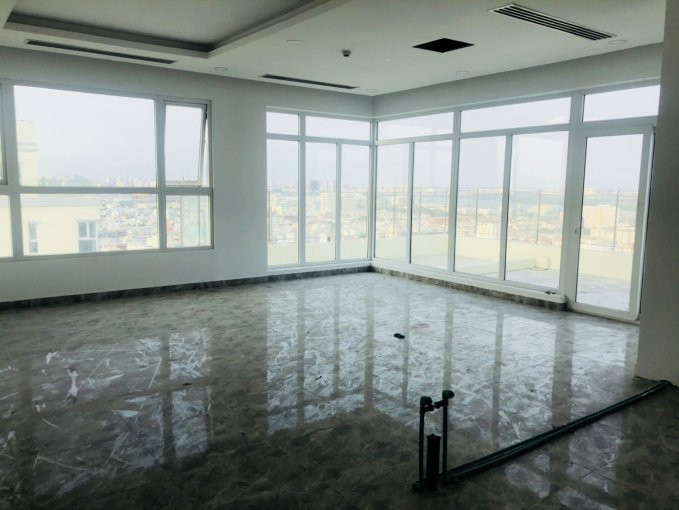 Suất Nội Bộ Penthouse The Golden Star Quận 7 - Có Sân Vườn - 200m2 3pn 2wc - Giá Gốc Cđt - View Q1 8