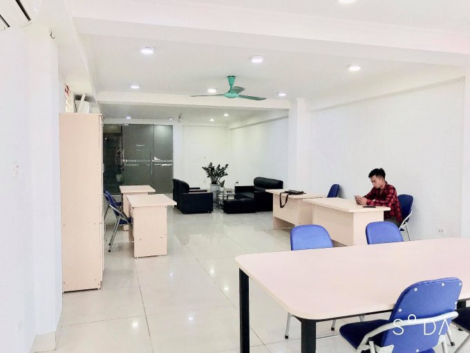 Văn Phòng 35m2-55m2 Mt 9m Ngã 3 Mặt Phố Trung Hòa, Trung Kính, Full Dv, Sd Ngay, Lh: 0917531468 4