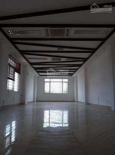 Văn Phòng Cho Thuê Thời Covid Mặt Phố đường Láng Diện Tích 15m2 - 80m2 View đẹp để Xe Thoải Mái 2