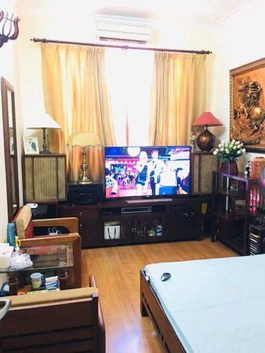 Bán Nhà đẹp Cát Linh, Hào Nam, đống đa, 38m2,4t, 2 Thoáng ô Tô 52 Tỷ 0915803833 3