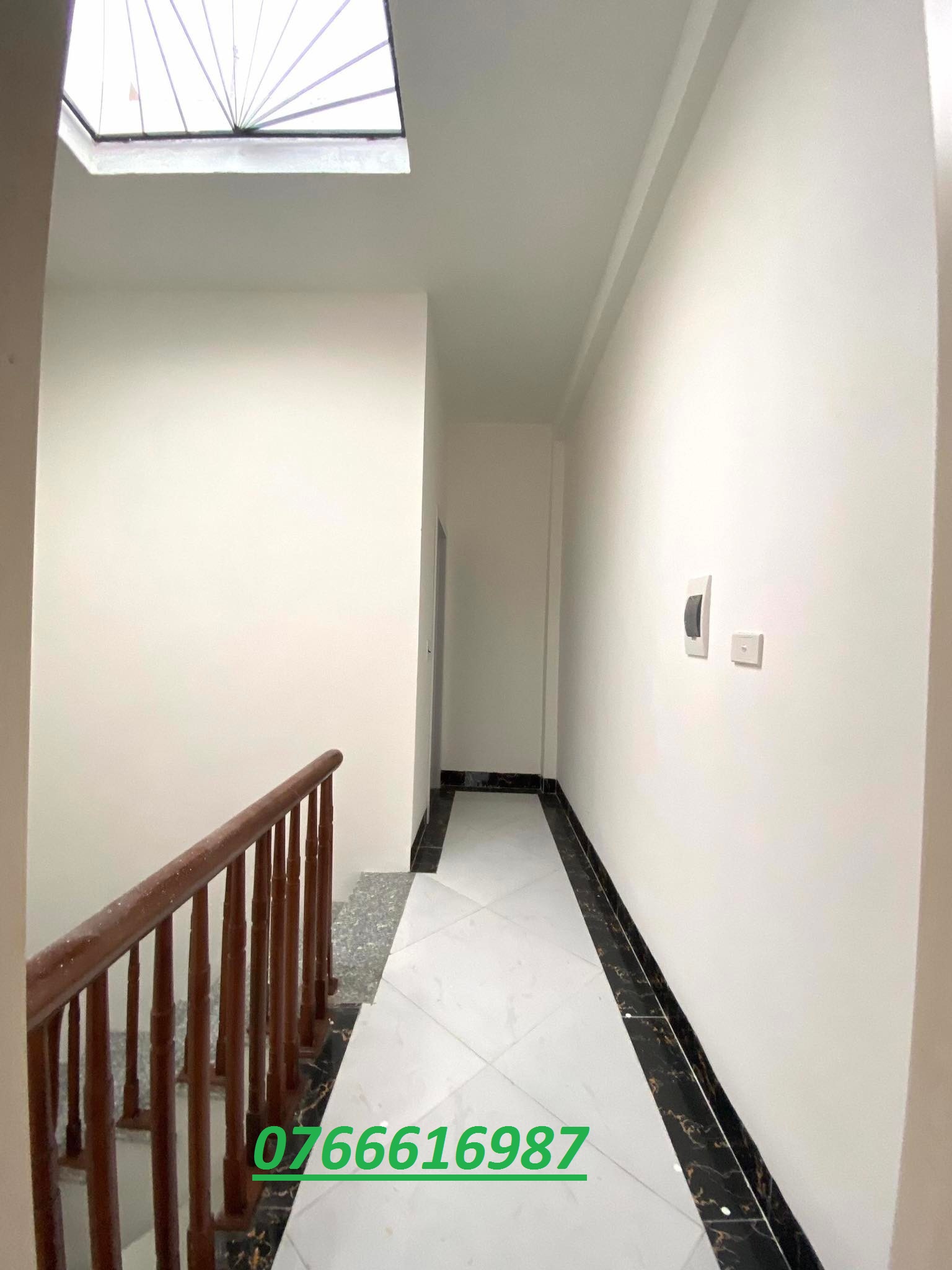 Chủ nhà cần bán 4 căn nhà trước Tết ở Bát Khối Long Biên giá chỉ 2.5 tỷ. Liên hệ em Hưng 0766616987. 5