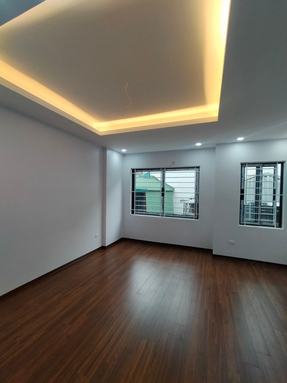 Cần bán Nhà mặt tiền đường Vũ Ngọc Phan, Phường Láng Hạ, Diện tích 65m², Giá 5 Tỷ - LH: 0386099601 2