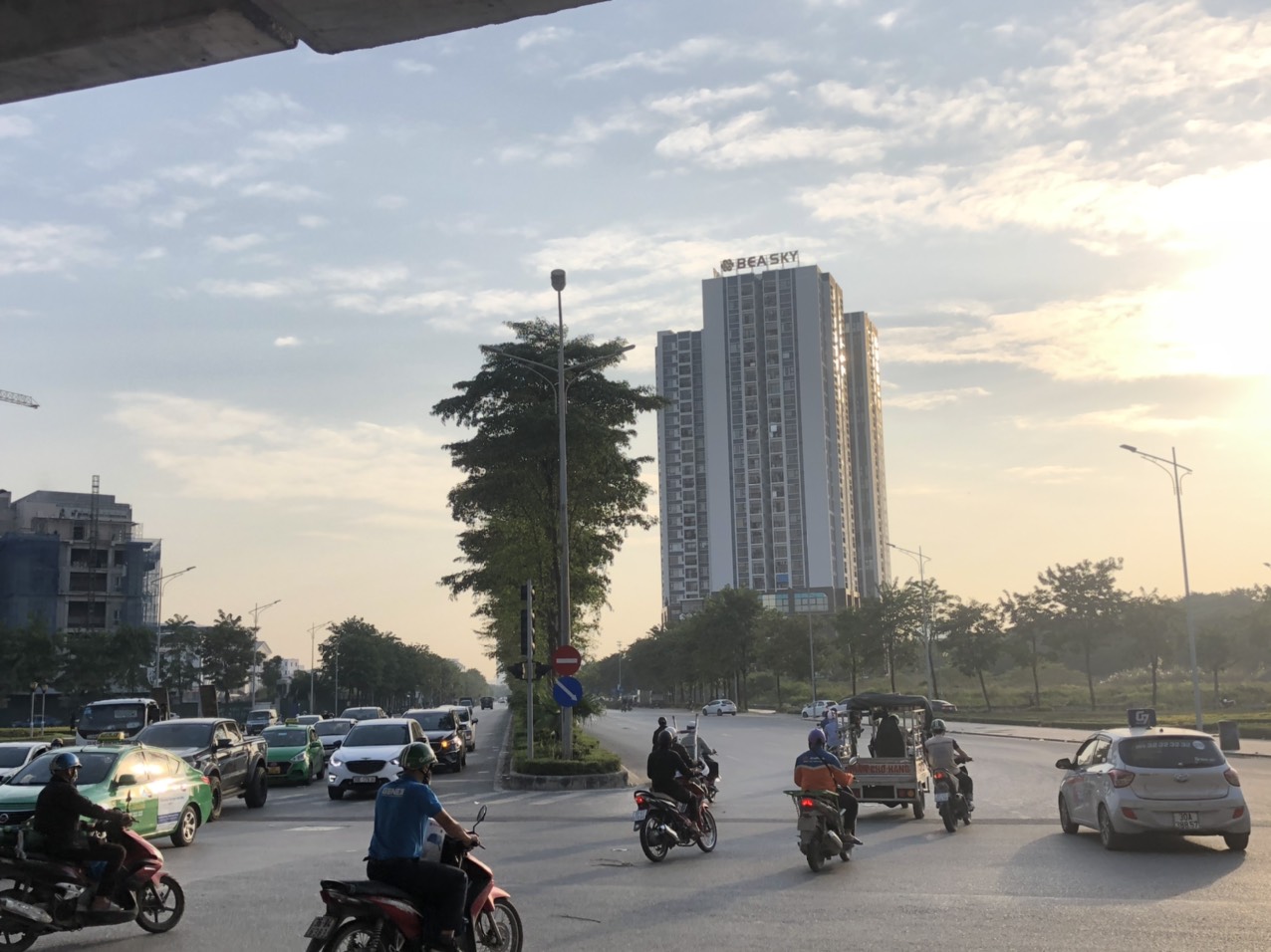 Bán toà nhà Văn Phòng Hoàng Mai, 350m, 11T, 15m MT. 120 tỷ. 3