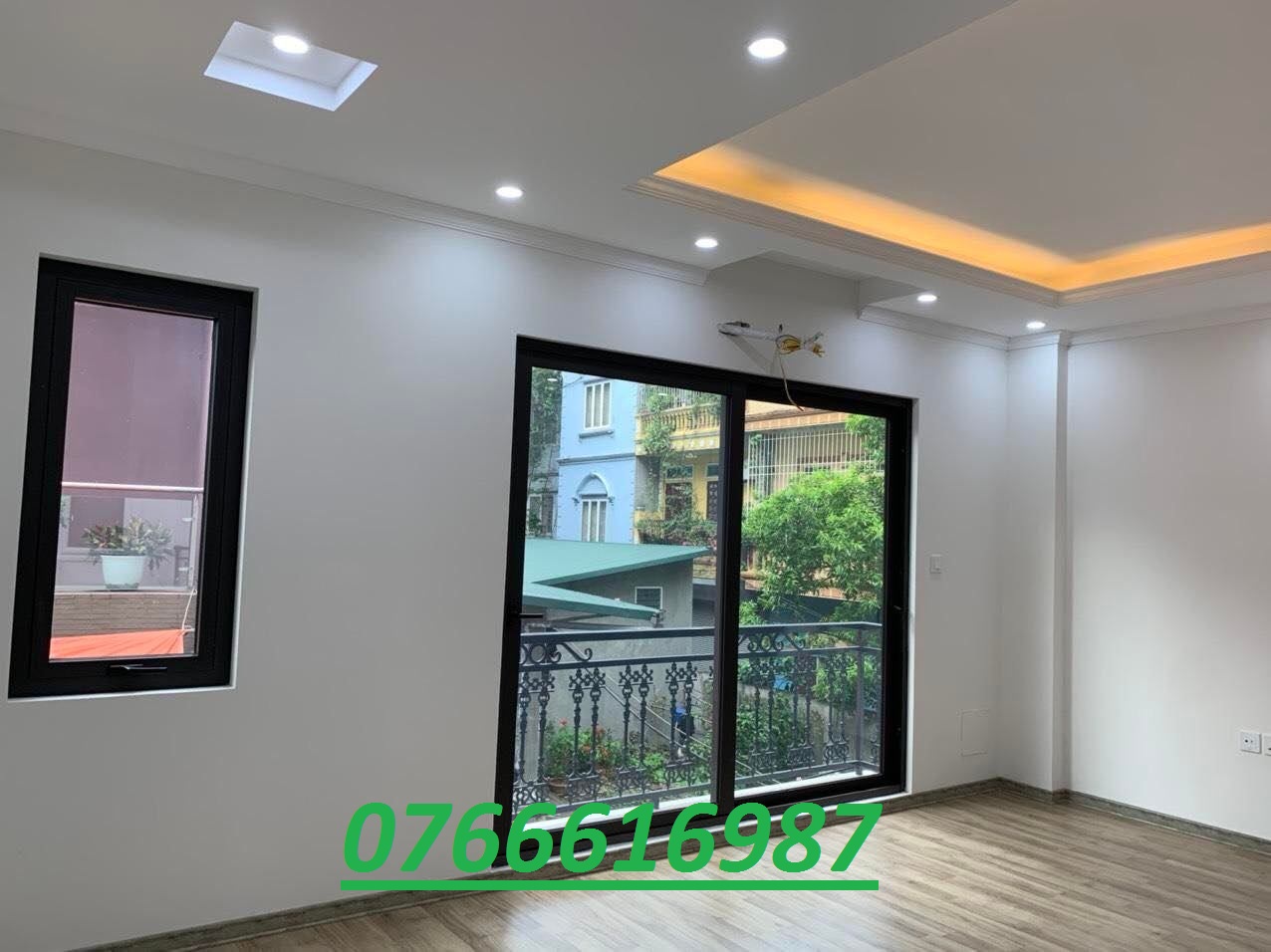 Bán nhà Long Biên thiết kế 5 sao Ô TÔ, KD 54m2 MT 6m giá chỉ 4.2 tỷ LH 0766616987. 3