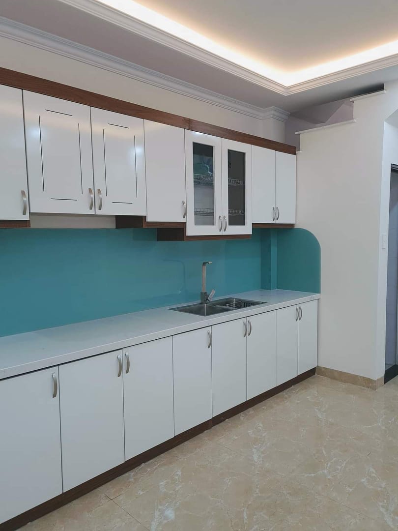 Cần bán Nhà mặt tiền đường Cầu Giấy, Phường Quan Hoa, Diện tích 45m², Giá 5900 Triệu - LH: 0866152386 6