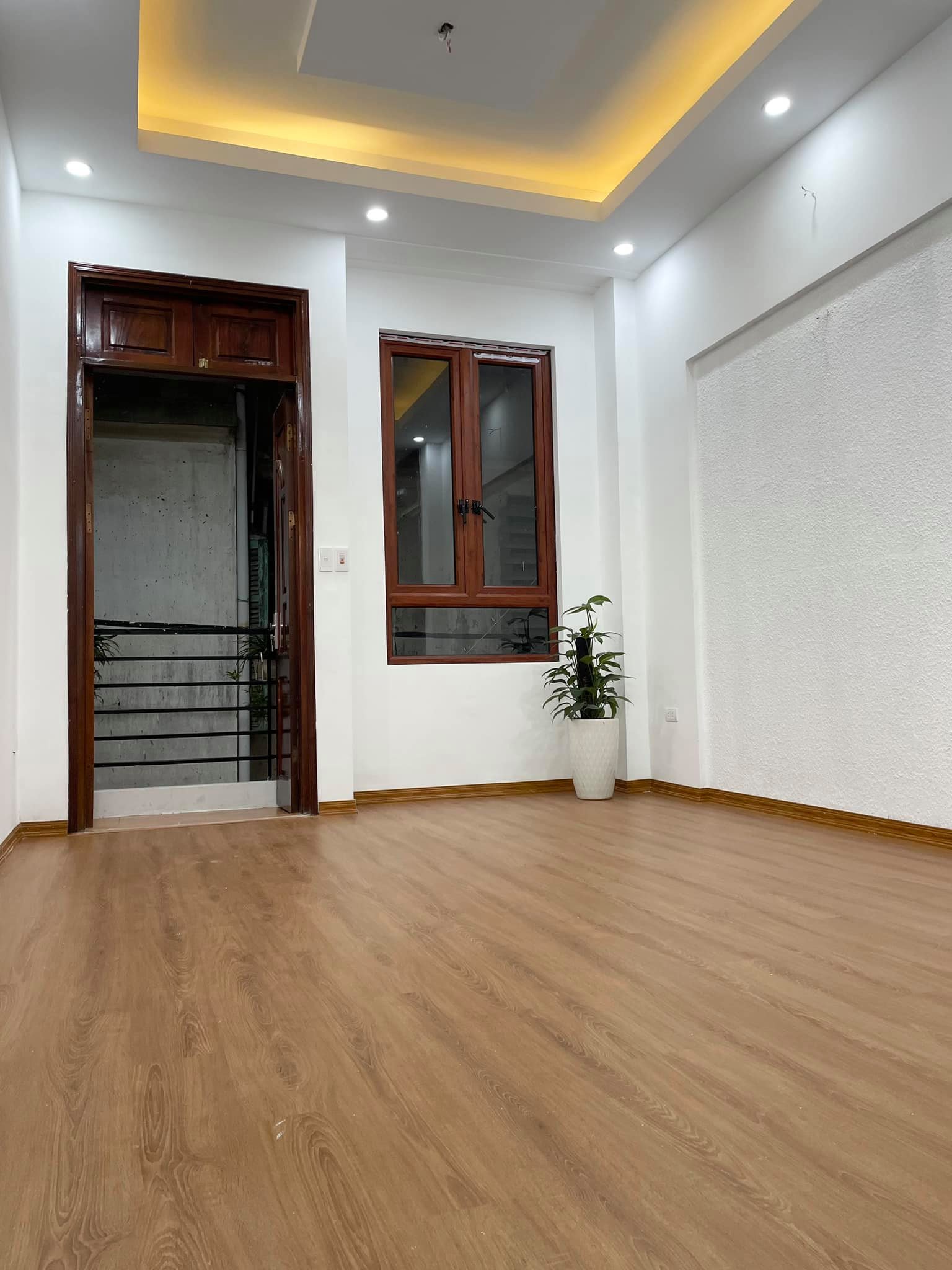 Cần bán Nhà mặt tiền đường Quan Nhân, Phường Nhân Chính, Diện tích 45m², Giá 5750 Triệu - LH: 0836789960 3