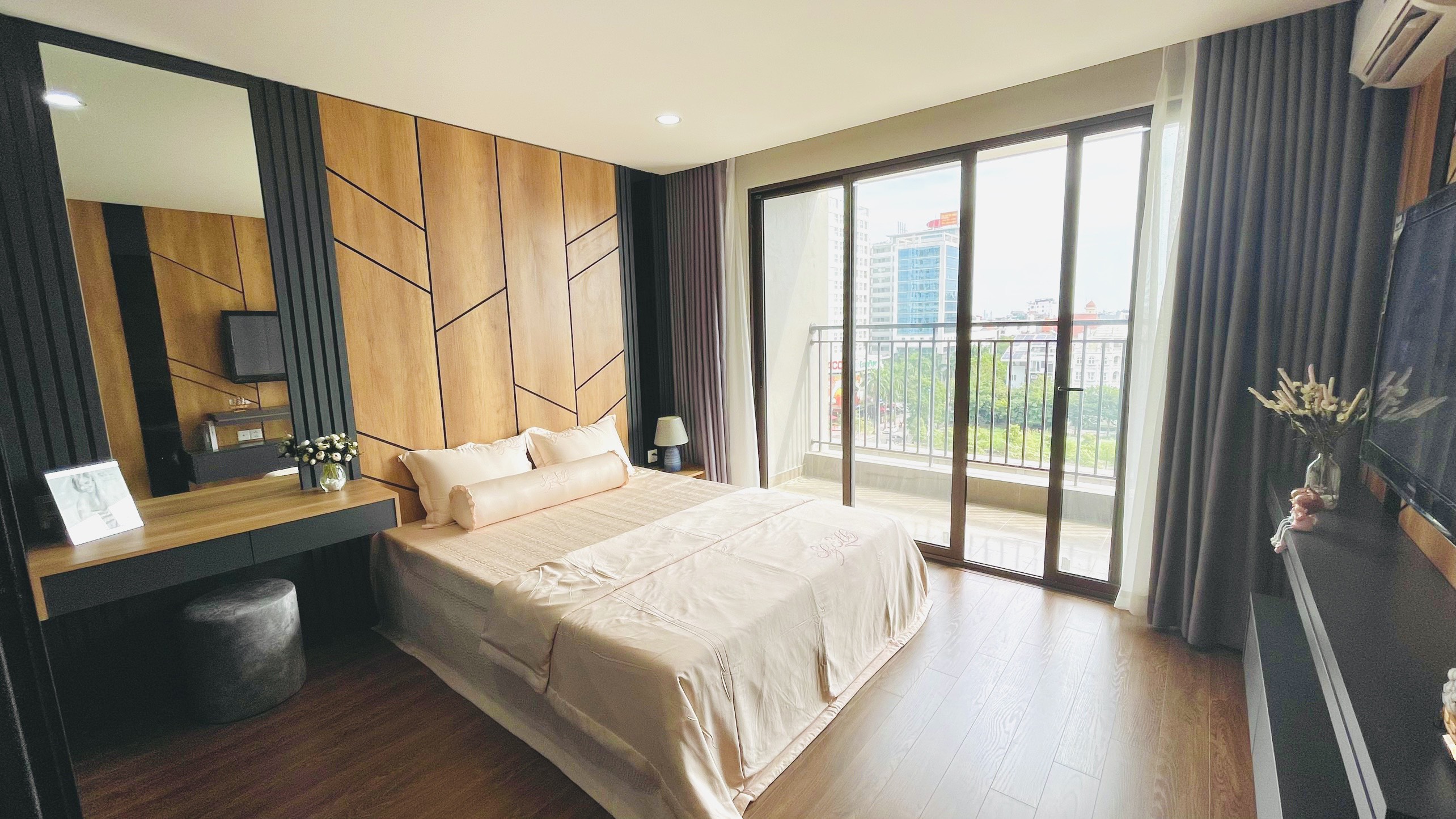 Cần bán Căn hộ chung cư dự án Udic Westlake, Diện tích 147m², Giá 5.2 Tỷ - LH: 0969666926 4