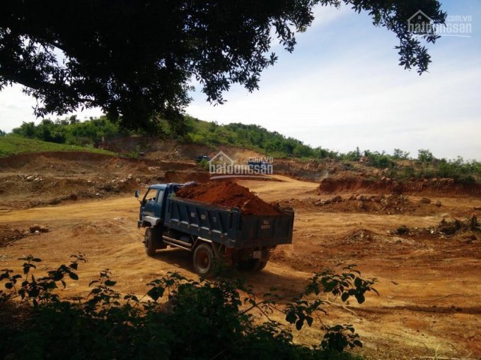 Cần bán đất san lấp mặt bằng để làm đường tại tỉnh Ninh Thuận