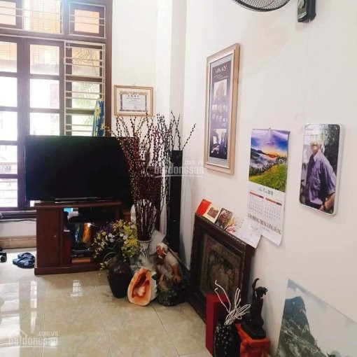 40m X 5t đường 2 ôtô đi, Kinh Doanh Tốt, Khu Vực Hoàng Cầu - Hào Nam Dân Trí Cao Giá 7 Tỷ 6