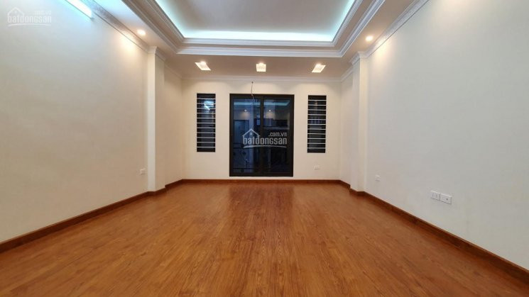 Bán Nhà Hồ Tùng Mậu , Gara , Thang Máy , Kinh Doanh 40m2 8 Tầng Giá  7 Tỷ 3