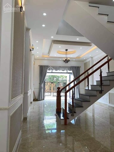 Chính Chủ Bán Nhà Ngay Ngã Tư Miếu ông Cù, Cách Chợ Phú Phong 300m, Dt 80m2, 1 Lầu 3 Pn 2