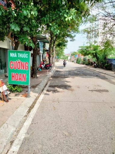 Chính Chủ Bán Nhanh đất Thổ Cư Mặt đường đông Thắng ,phường đông Ngạc Từ Liêm Hà Nội 120m2 Mt 5m Giá 145tr/m2 Kin 4