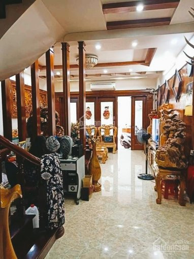 Chính Chủ Bán Nhanh Gấp Nhà Thái Hà - 50m - 6pn - Mt 4m - 3 Gác đỗ Cửa - 30m Ra ô Tô Tránh - Chỉ 5 Tỷ 1