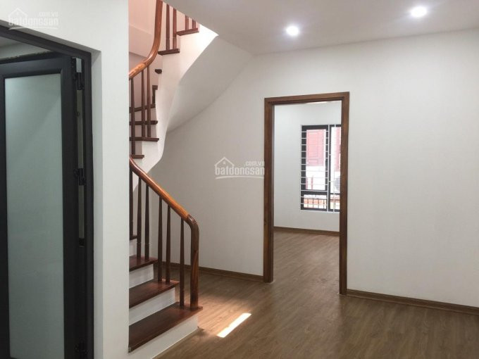 Chính Chủ Bán Nhanh Nhà 50m2 Xây 5 Tầng Mới đường Nguyễn Khang, Cầu Giấy Ngõ Rộng Thông Thoáng Giá 5 Tỷ 1