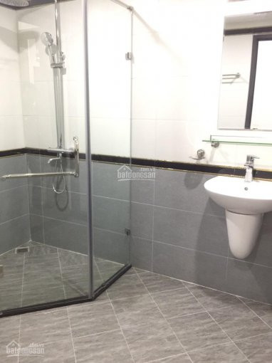 Chính Chủ Bán Nhanh Nhà 50m2 Xây 5 Tầng Mới đường Nguyễn Khang, Cầu Giấy Ngõ Rộng Thông Thoáng Giá 5 Tỷ 7