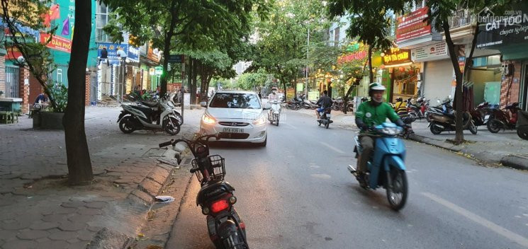 Chính Chủ Bán Nhanh Nhà Mặt Phố Dương Khuê 55m2x7t; Mt 42m; Kinh Doanh đỉnh; ô Chờ Thang Máy; Giá 13 Tỷ 3 3
