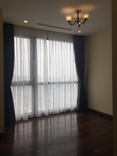 Chính Chủ Cho Thuê Căn Hộ Royal City Tầng 20, Dt 111m2, 2pn Sáng, Giá 15 Tr/tháng Lh: 0936363925 7