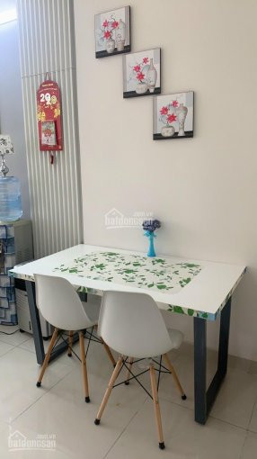 Chính Chủ Cho Thuê Nhanh Căn Hộ 2 Phòng Ngủ, 65m2 Gần đầm Sen 3