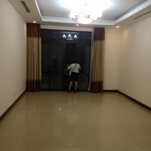 Chính Chủ Cho Thuê Nhanh Căn Hộ Chung Cư Royal City, Tòa R2, Dt: 110m2, 2pn, Giá 14 Tr/tháng Lh: 0936236282 1