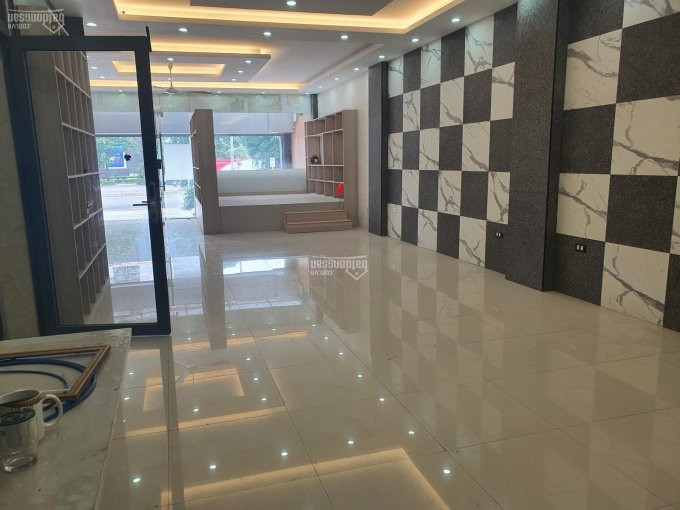 Chính Chủ Cho Thuê Nhanh Showroom đẹp Nhất Khu Biệt Thự Lk Victoria Văn Phú, Quận Hà đông 2