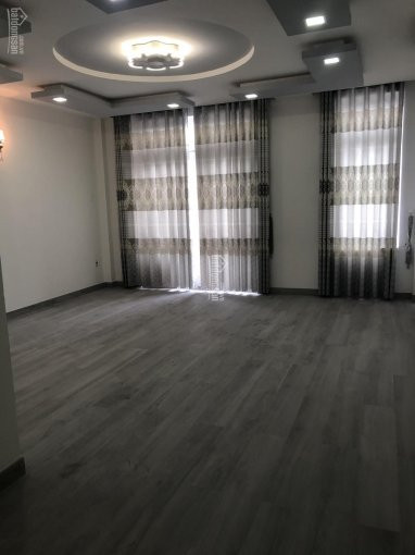 Nhà Mặt Tiền Kinh Doanh Buôn Bán Sầm Uất, 5 Tầng, Giá Thuê Rẻ Nhất Khu Vực, Cityland Trần Thị Nghỉ 11