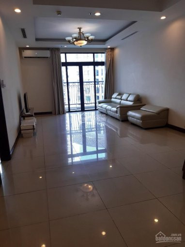 Tôi Cần Bán Gấp Căn Hộ 110m2 Tòa R1, Royal City, Giá 4,0 Tỷ, Lh: 0967839010