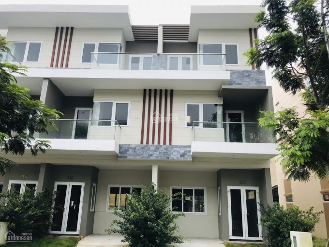 Tôi Cần Bán Gấp Nhà Phố Rio Vista, Dãy Nhà Mặt Sông, Ven Sông, P Phước Long B, Q9; 0902786079 1