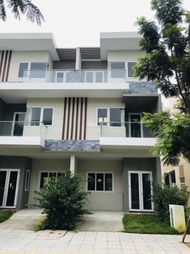 Tôi Cần Bán Gấp Nhà Phố Rio Vista, Dãy Nhà Mặt Sông, Ven Sông, P Phước Long B, Q9; 0902786079 2