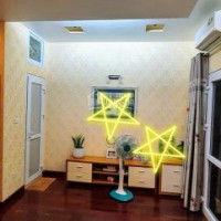 Bán Nhà Nguyễn Văn Cừ Giá 1 Tỷ 85, Diện Tích 26m2, Mt4m, 4 Tầng, Ngõ Thông, Lh 0986055225