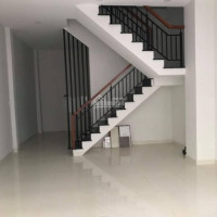 Chính Chủ Bán Nhanh Gấp Nhà Hẻm Xe Hơi Cmt8, Nhà đẹp Giá Rẻ Nhất Khu Vực Này, Dt Chuẩn 45*10m, Trệt Lửng 2 Lầu đẹp