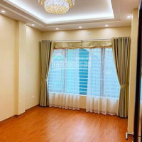 Chính Chủ Cho Thuê Nhanh Liền Kề Văn Phú 90m2, đường 27m, Kinh Doanh Cực đẹp