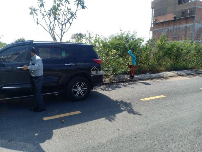 Bán đất Mặt Tiền Trục Chính 20m đảo Kim Cương Quận 9 1