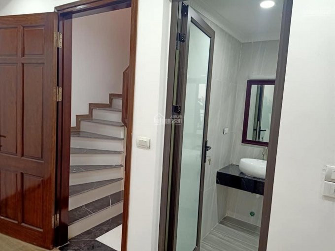 Bán Nhà Minh Khai Cách Mặt Phố 50m, Ngõ Ba Gác Tránh, Lô Góc, 45m, 5 Tầng, Mặt Tiền 45m, 375 Tỷ 9