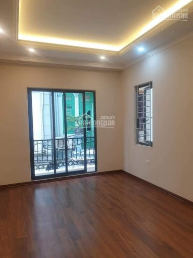 Bán Nhà Nguyễn Phúc Lai, đống đa, 39m2, 4 Tầng, 4pn, Hàng Hiếm, 3x Tỷ 1