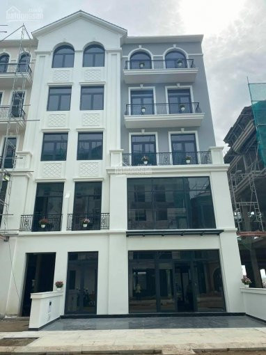 Chính Chủ Bán Nhanh Căn Shophouse Manhattan Công Viên, 291m2, 5 Tầng, Giá 27 Tỷ, Vinhomes Grand Park 0941813839 1