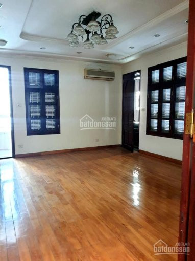 Chính Chủ Bán Nhanh Nhà Mặt Phố Hoàng Cầu, Lô Góc, View Hồ, 55m, Giá Chỉ Hơn 20 Tỷ 3