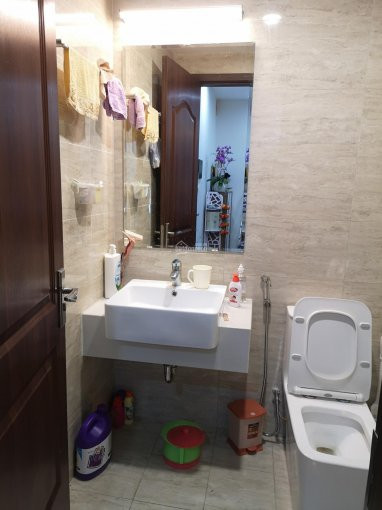 Chính Chủ Cần Bán Căn Hộ Chung Cư Roman Plaza Tố Hữu, 69m2, 2pn, 2wc, Ban Công đn, Giá 2 Tỷ Có (tl) 2