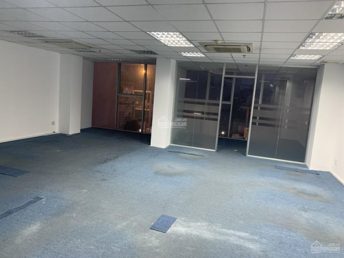 Chính Chủ Cần Cho Thuê Nhà Ngay Nguyễn Huệ Fbến Nghé Q1,4x20,3 Tầng,100tr 1