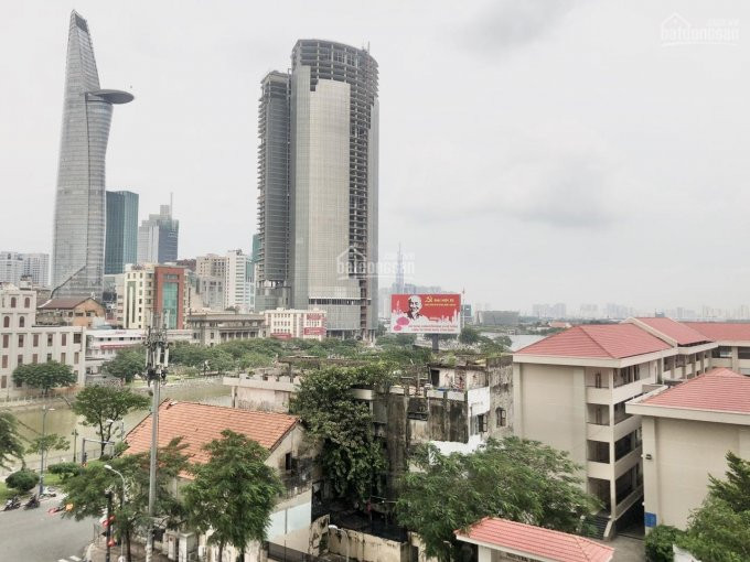 Chính Chủ Cho Thuê Nhanh 1pn Saigon Royal Quận 4, Giá 14 Triệu/tháng, Diện Tích 43m2, View Pháo Hoa 3