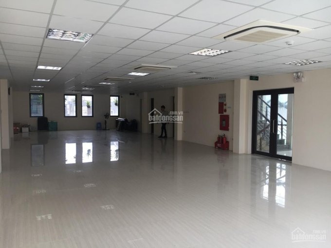 Chính Chủ Cho Thuê Nhanh Văn Phòng 105m2, 200m2 Phố Hoàng Cầu, đống đa, Hà Nội Gía Thuê ưu đãi 2