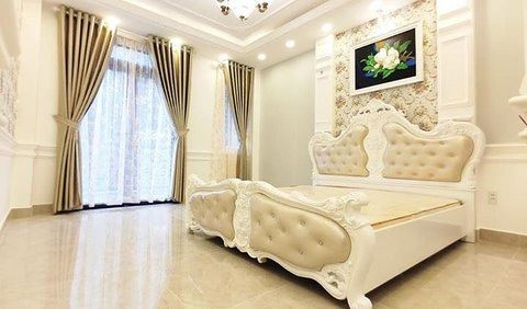 Lô Góc 2 Mặt Tiền 3 Mặt Thoáng - Nguyễn Khánh Toàn Dt60m Cho Thuê 360tr Oto Tránh Phân Lô Bàn Cờ 2