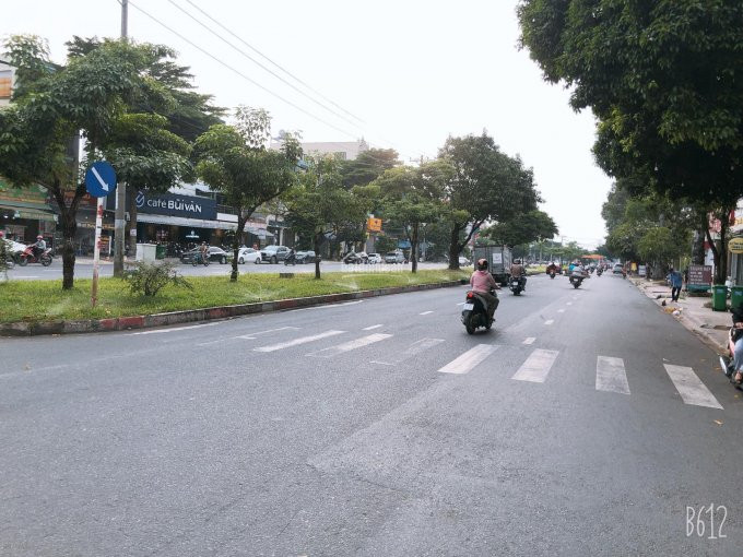 Lô Góc Khu Tân Tạo Bình Tân, 120m2 (6mx20m), Sẵn Sổ Hồng Giá: 4 Tỷ/120m2 3