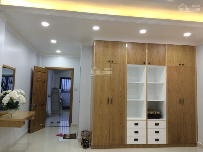 Nhà 2 Lầu Mặt Tiền Kinh Doanh Buôn Bán đối Diện Chợ Linh Trung 90m2 Ngang 5m, P Linh Trung 2029 8