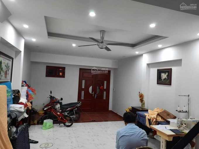 Nhà đẹp 42m2, 5 Tầng, 4 Ngủ, Thiết Kế Hiện đại đường Võ Chí Công, Qcầu Giấy 2