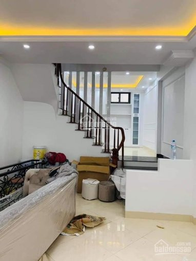 Nhà đẹp đón Xuân Về ở Nguyễn Văn Cừ,gần Cầu Chương Dương45m25t3 Tỷ 350tre Tấn:0357+629+628 8