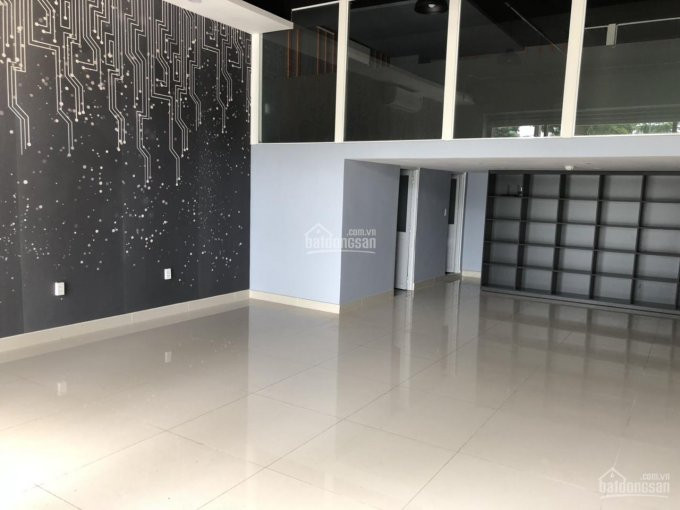 Sang Mặt Bằng Shop Sarimi 210m2, Giá 70 Triệu/tháng 3