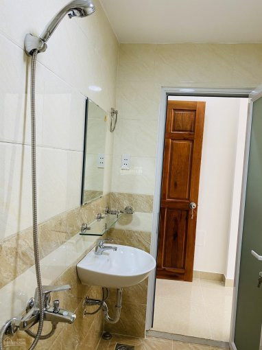 Tôi Mới Xây Nhà 1 Trệt 2 Lầu Dt: 60m2,sổ Riêng,thổ Cư 100%, Hẻm Xe Hơi, Ngay Vòng Xoay Bình Phước 6