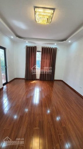 Trương định 33m2 5 Tầng Ngõ Rộng Cách ô Tô 10m Giá 285 Tỷ Có Thương Lượng 1